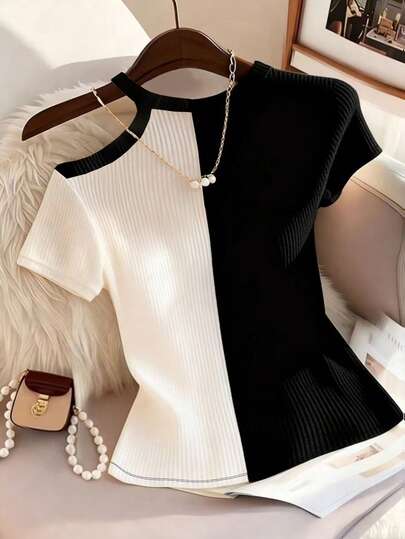 Franclia Camiseta casual de manga corta con cuello asimétrico acanalado y contraste de color para mujer