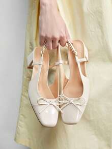 CUCCOO BIZCHIC 女士时尚经典后系带黑色平底鞋，适合圣诞节穿着 - 米杏白 - 查看 4