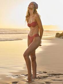 Aralina 3 Piece Set Underwire Gather Bikini Summer Spring Swim Vacation Beach Sexy Three Piece Set Swim Bag - Red - View 7