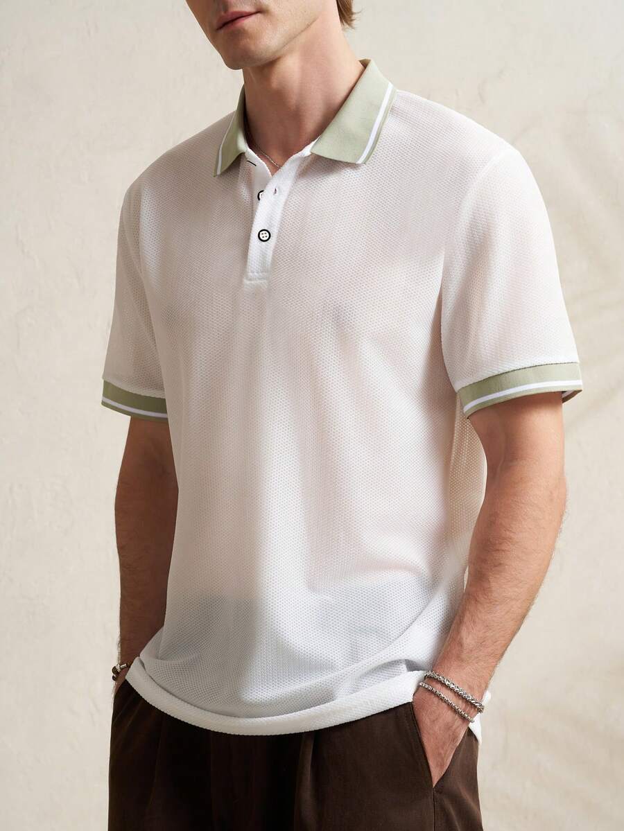 Manfinity Dauomo 男士白色网眼短袖 Polo 衫,鼠尾草绿撞色领口和袖口 - 透气、舒适、修身、夏季商务休闲、高尔夫、通勤、简约针织 Polo 衫 - 白色 - 查看 1