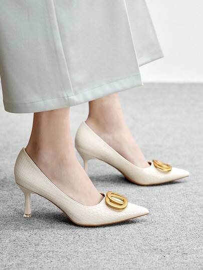 CUCCOO BIZCHIC Giày cao gót màu đỏ tía mới, kiểu dáng thanh lịch, mũi nhọn, khóa kim loại, chất liệu da lộn, thoải mái dành cho nữ, thích hợp cho mùa Giáng sinh và mùa xuân.