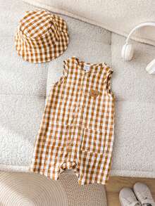 SHEIN LMoss Kids 两件套，含帽子，男女宝宝通用，杏色条纹无袖连体衣短裤和百搭渔夫帽，适合春夏度假旅行。 - 卡其色 - 查看 3