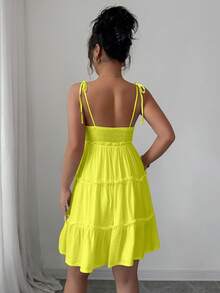 Elenzga 瑞士圆点荷叶边吊带连衣裙 度假沙滩装 女款 - 鵝黃色 - 查看 2