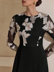 Graceveil 黑色圆领刺绣网纱长袖收腰连衣裙（女款） - 黑色 - 查看 4