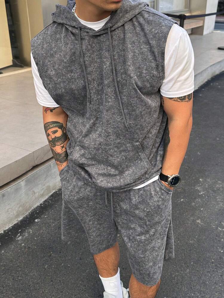 Men's Sleeveless Floral Print Textured Fabric Tank Top And Shorts Set, Summer