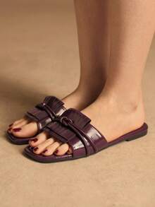 Rosivie Women's Fashion Versatile Tassel Twist Flat Sandals - Burgundy - View 1