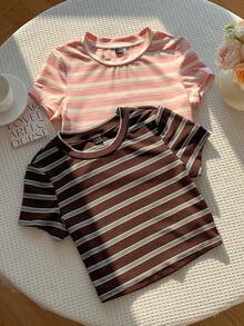 CovetEZ 棕粉条纹女士休闲两件套，圆领短袖T恤，质感面料，适合夏季、度假、居家休闲、聚会、返校季、毕业季、节日季、音乐节、运动比赛等场合。条纹T恤，女士短袖上衣，夏季女士上衣，女士T恤。 - 彩色 - 查看 1