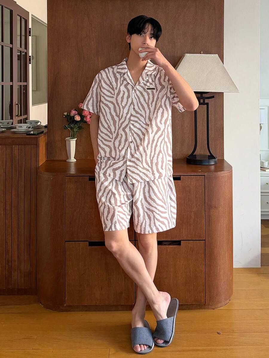 DAZY 纹理面料拼接设计短袖衬衫，男士休闲套装，夏季款 - 彩色 - 查看 1