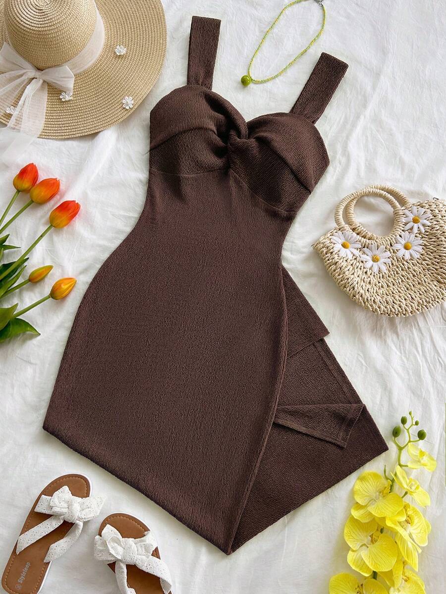 Soleia 女士纯色扭结优雅中长吊带裙 - 咖啡棕 - 查看 1