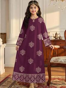 柔和的芋紫色，传统优雅高贵的金色花卉印花，适合春夏日常穿着的简约休闲阿拉伯传统连衣裙，也适合节日、郊游等场合。这款优雅高贵的长袖连衣裙，既可作祈祷长袍，又舒适休闲，充满度假风情，是端庄的卡夫坦长袍或儿童阿拉伯长袍的理想之选。 - 白色 - 查看 2