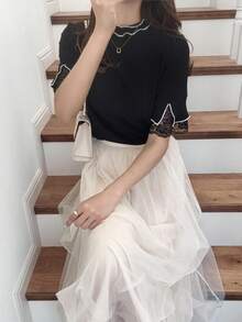 FRIFUL 女款春夏拼接撞色透視蕾絲短袖對比飾邊寬鬆休閒百搭T恤 - 黑色 - 查看 5