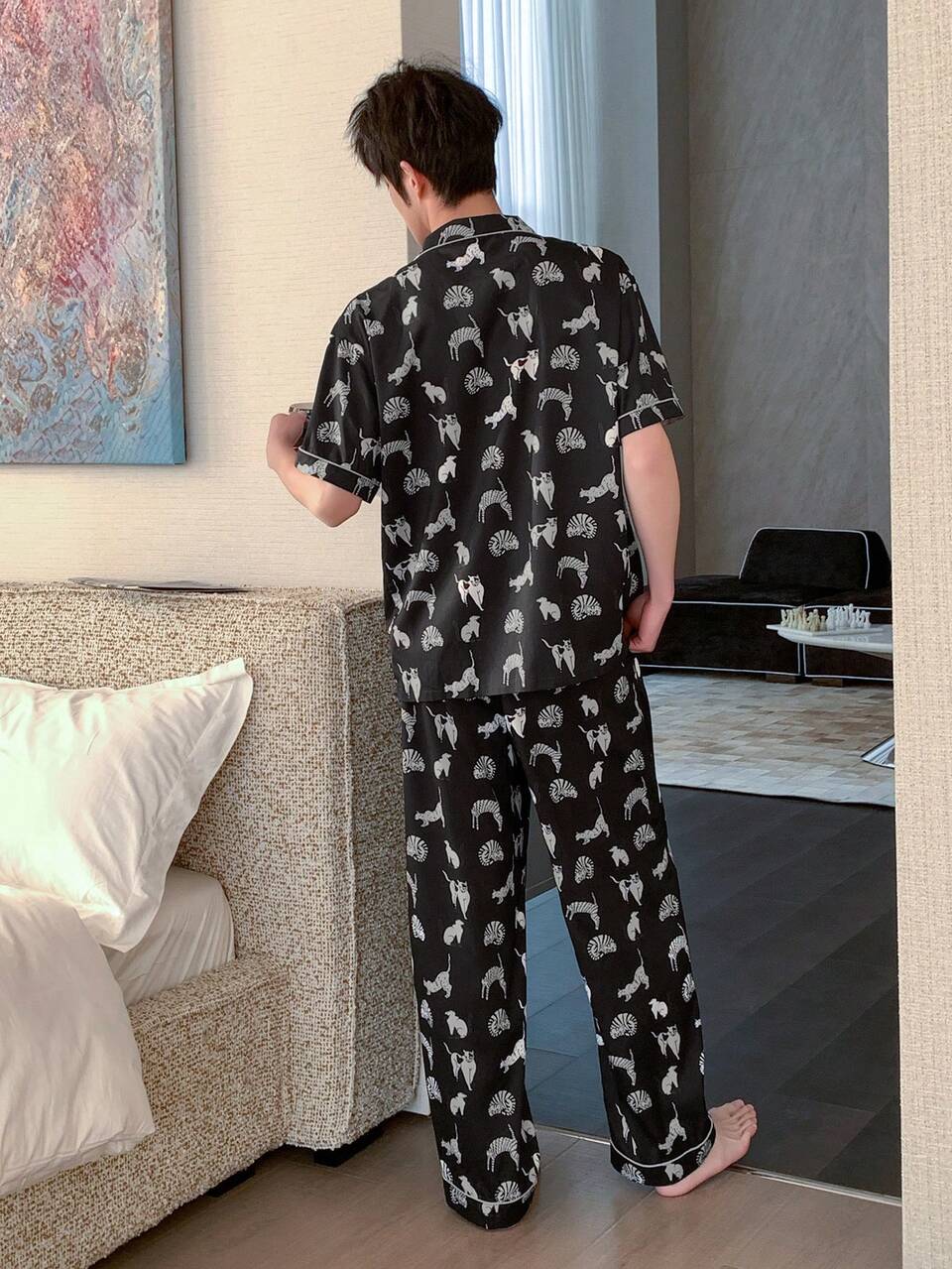 Men's Floral Print Short Sleeve Shirt And Pants Pajama Set, Spring/Summer