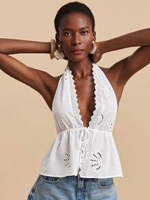 Travachic 2026 New Spring/Summer Sleeveless Lace Trim Embroidered Halter Neck Fitted Blouse, Suitable For Vacation/Casual/Date/Beach/Travel - White - View 4