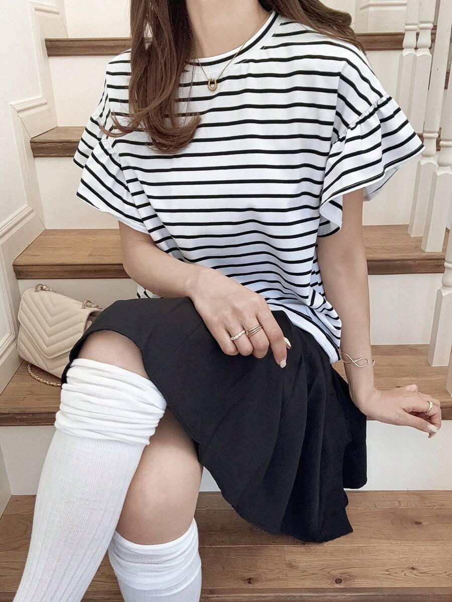 FRIFUL 女士休闲条纹荷叶边下摆T恤，夏季 - 黑色 - 查看 1