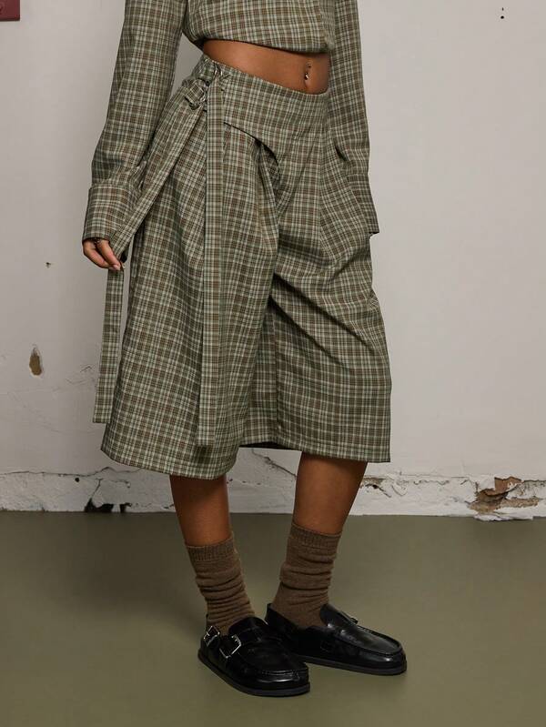 COUREZ Longline Check Shorts With Harness Belt Detail / Y2K Spring Clothes For Women Cute Shorts For Women Going Out Party Rave Festival Outfits Summer Shorts Summer Outfits Low Waist Shorts Longline Check