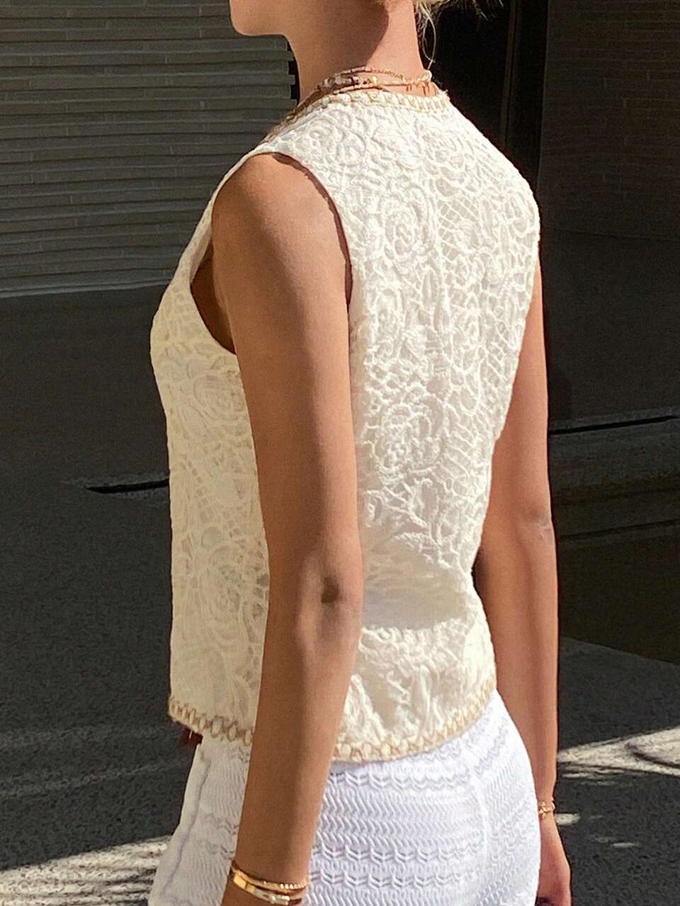 Women's Lace Patchwork Tie Tassel Sleeveless V-Neck Vest Jacket, Elegant Resort Style, Spring/Summer