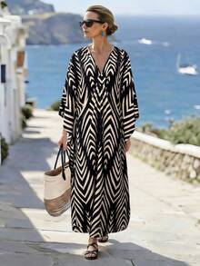 SHEIN Holidaya 复古沙滩度假宽松深V领女士长裙 - 彩色 - 查看 6