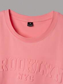 Manfinity Roghcode Men's Casual Letter Embossed Pink Crew Neck Short Sleeve T-Shirt, Summer, 2000s Style - Pink - View 5