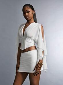 Amplova Y2K情人节女士性感简约纯色深V领露背系带修身衬衫，春夏秋季白色束身胸衣，白色衬衫，白色薄纱上衣，优雅上衣，度假女士Y2K情人节白色优雅上衣，优雅上衣，性感女士衬衫，女士上衣，优雅女士上衣，女士休闲衬衫 - 白色 - 查看 4