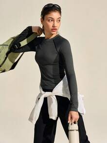 SHEIN In My Nature Dam-T-shirt med raglanärm och rund hals, avslappnad fitness- och utomhusfunktion - Svart - Visa 1