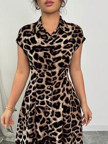 Rafferiza Đầm nữ thanh lịch họa tiết da báo, cổ bẻ, tay ngắn, cài cúc, eo. - Màu Tím - Xem 4