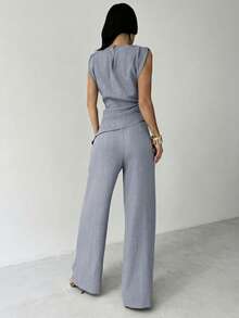 Firerie 卡其色简约优雅休闲通勤办公套装：无袖不对称褶皱腰身女士衬衫 + 常规褶皱阔腿女士长裤，亚麻通勤套装，女士沙滩装，机场装，度假装，教师装 - 淺灰色 - 查看 2