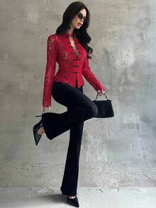 Firerie 女士蕾丝黑色纽扣腰长袖衬衫，复古宫廷风上衣，新款中国风衬衫，白色蕾丝长袖衬衫，半透明蕾丝上衣，春夏秋季穿着，优雅百搭，适合通勤、约会、派对、婚礼、毕业典礼、演出、音乐会、工作、返校、年会、女士生日等场合。 - 紅色 - 查看 7