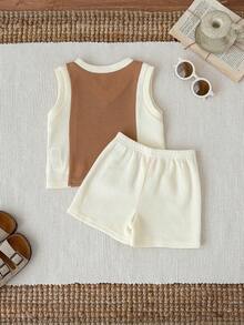 SHEIN 2pcs Baby Boy/Girl Letter Print Contrast Color Knit Soft Round Neck Raglan Sleeve Pullover Top And Elastic Waist Shorts Set,Kids - Multicolor - View 2