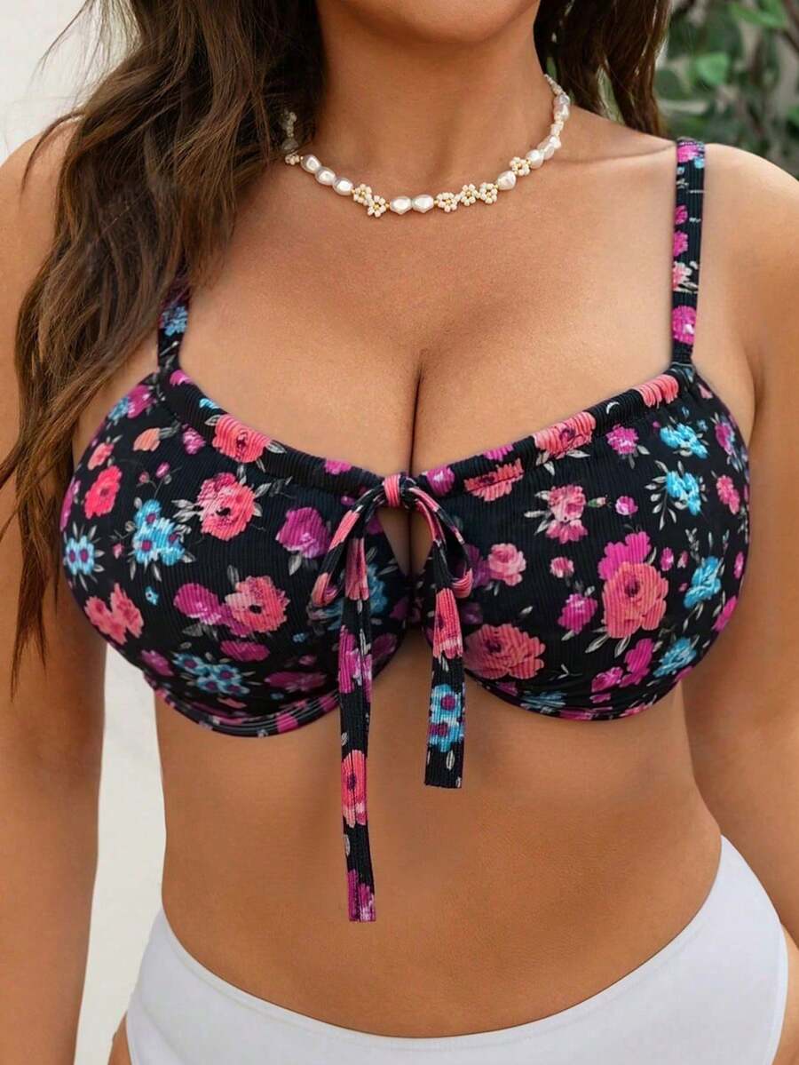 SHEIN Swim Curve Plus Size Women Floral Random Print Drawstring Halter Bikini Top, Summer Beach Swimwear - Multicolor - View 1