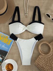Bộ bikini 2 mảnh tối giản đen trắng mới về của Swim Chiccia dành cho nữ, áo quây thắt nơ phía trước với dây đeo vai rộng có thể điều chỉnh, quần cạp cao ôm sát với mảng phối màu tương phản bên hông, phong cách retro ven biển Y2K, hoàn hảo cho kỳ nghỉ hè ở bãi biển, tiệc bể bơi và những chuyến đi nghỉ dưỡng, lễ hội âm nhạc. - Đen và trắng - Xem 3