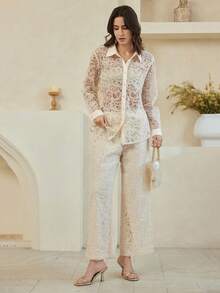 Dazy-Less 春夏优雅蕾丝两件套，休闲衬衫上衣搭配直筒裤，通勤装，复古富贵风 - 米色 - 查看 3