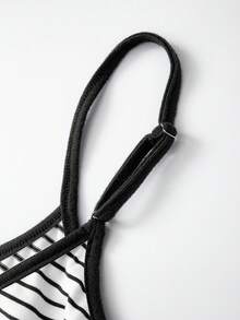 GlowEve CURVE 大码纯色针织开衫，前襟纽扣，条纹修身抽绳装饰，优雅休闲通勤外套，女士休闲套装，条纹两件套，两件套休闲套装，女士两件套，女士服装，条纹裤装套装 - 黑與白 - 查看 3