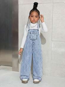 SHEIN Young Girl Casual Loose Fit Wide Leg Denim Bib Pants, Suitable For Spring, Summer, Autumn, Daily Commute & Fashionable Street Style - Light Wash - View 3