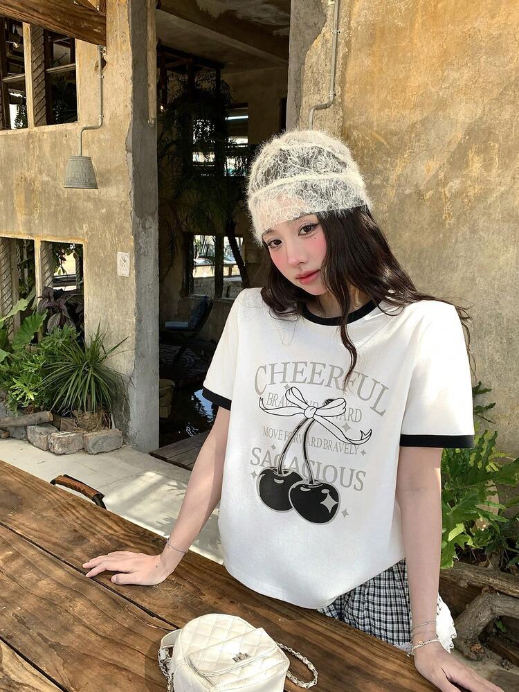 Women's Retro Cherry Print Contrast Trim Short Sleeve T-Shirt, Loose Casual Top For Summer Graphic Tees Women