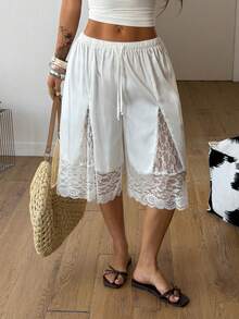 Coolane Trang phục mùa hè cho nữ, phong cách đường phố, đi nghỉ mát, thường ngày, boho, cơ bản, chất liệu satin, phối ren tương phản, quần short trắng rộng thùng thình, cạp thấp, quần short ren nữ, quần short viền ren trắng, quần short satin, quần culottes trắng nữ, quần short cạp chun, trang phục mùa hè cho nữ. - trắng - Xem 5