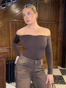Bethéva Off Shoulder Solid Bodysuit - Coffee Brown - View 6