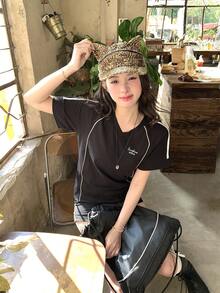 DAZY 女士美式V领短袖T恤，黑色，修身，运动设计，2025夏季新款 - 黑色 - 查看 2