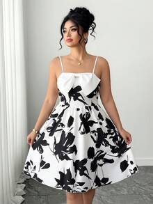 Elenzga 大码花卉拼接针织缎面连衣裙，饰有蝴蝶结，A字型腰线可调节细肩带及膝连衣裙，优雅百搭，适合通勤、外出、约会、派对、度假等场合。 - 黑與白 - 查看 5
