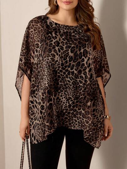Comfylo 大码女式雪纺豹纹蝙蝠袖宽松衬衫，适合度假休闲、毕业典礼、母亲节、外出、海滩、复活节、春季、夏季等场合穿着。