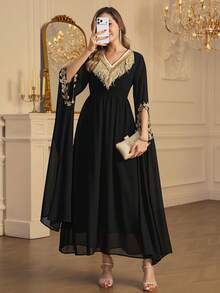 Ellevyn Damen neue elegante Kleid mit geraffter Taille, individuellem Quastenbesatz am Kragen, Blumenmuster, schwarzer Chiffon, Langarm, Schlitz-Saum, klassisches schwarzes Kleid, geeignet für Familientreffen und verschiedene Anlässe - Schwarz - Übersicht 11