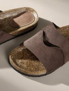 Solecia Women's Hollow-Out Design Open Toe Breathable Beach Sandals, Coffee Brown Casual Vacation Flat Slippers - Coffee Brown - View 5