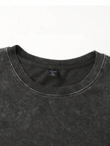 Manfinity EMRG Men T-Shirts - Black - View 7