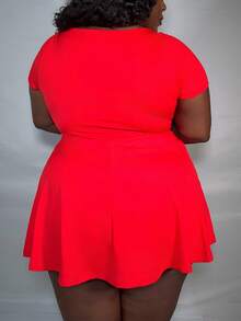 Truni Plus Size Solid Color Square Collar Pocket Casual Short Sleeve Romper, Summer, For Pear Triangle Body Shape - Red - View 2