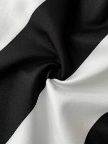 Maweii 大码条纹印花性感不对称肩部两件套 - 黑與白 - 查看 7