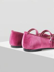 Mnmlis Women's Front Lace-Up Flat Casual Shoes - Burgundy - View 3