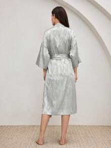 Ocili 休闲缎面提花简约抽象舒适披肩领中长睡袍，配系带，时尚秋季女士睡衣 - 卡其色 - 查看 3