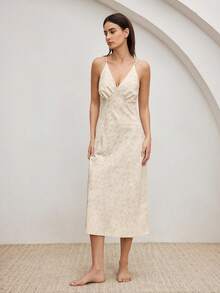 Ocili Comfortable Silky Jacquard Fabric Mid-Sleeve Robe With Tie, Comfortable Chic Autumn Slumber Nightgown For Women - Khaki - View 4