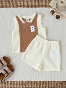 SHEIN 2pcs Baby Boy/Girl Letter Print Contrast Color Knit Soft Round Neck Raglan Sleeve Pullover Top And Elastic Waist Shorts Set,Kids - Multicolor - View 8