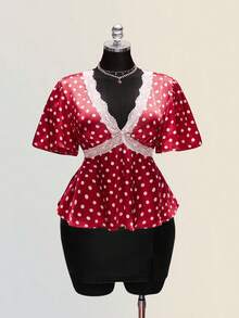 SHEIN ICON 加大码红白波点V领缎面衬衫，荷叶边袖甜美约会休闲上衣，情人节 - 紅白色 - 查看 10