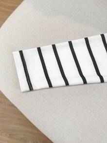 Resyla 优雅撞色 Polo 领女士长袖 T 恤，适合通勤、办公或休闲穿着。也适合情人节、新年，以及作为礼物送给家人和朋友。时尚潮流之选。 - 彩色 - 查看 5